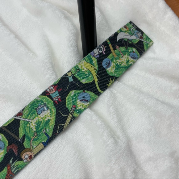 Rick and Morty Cartoon Green and Black Belt - Picture 5 of 6